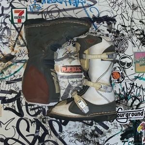 Youth Thor Motocross Boots